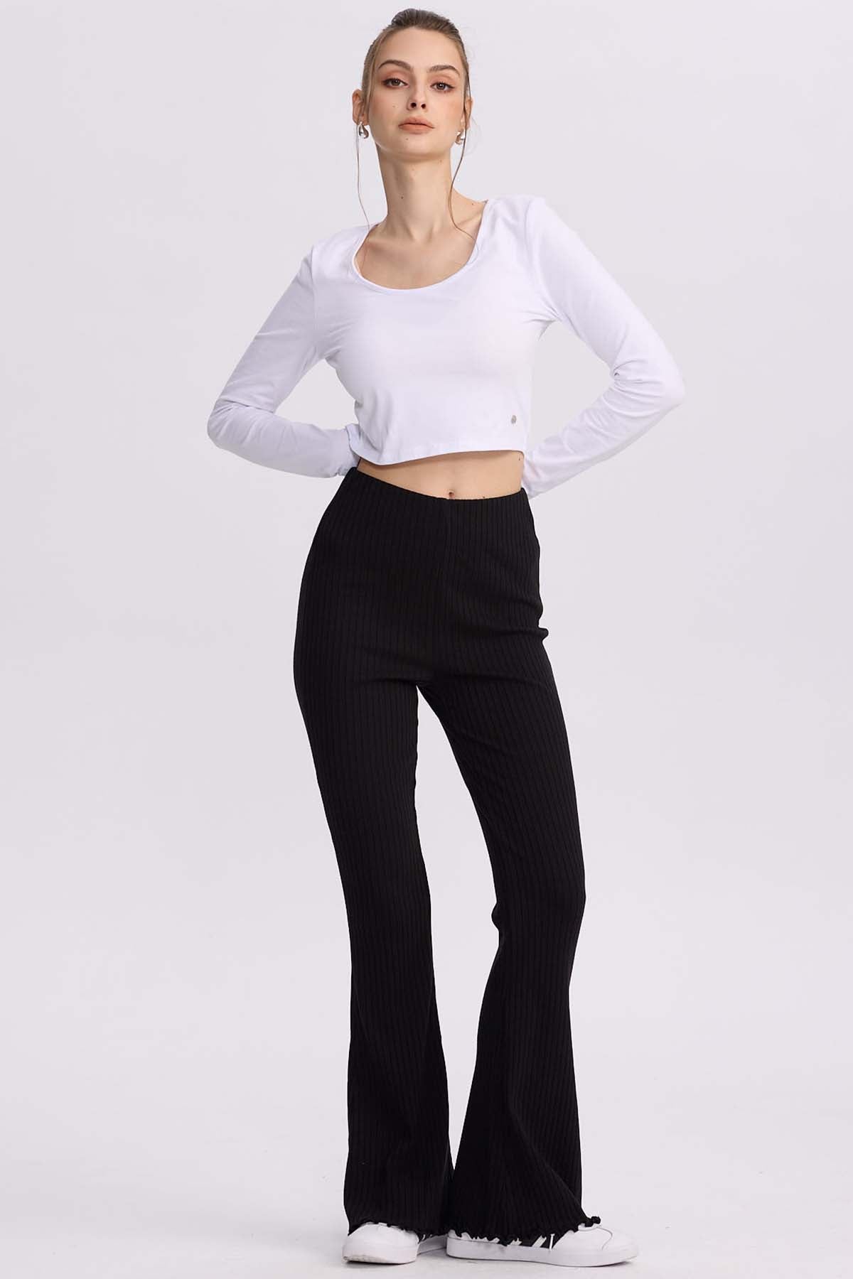 Pantalón Mujer Flare Rib Negro