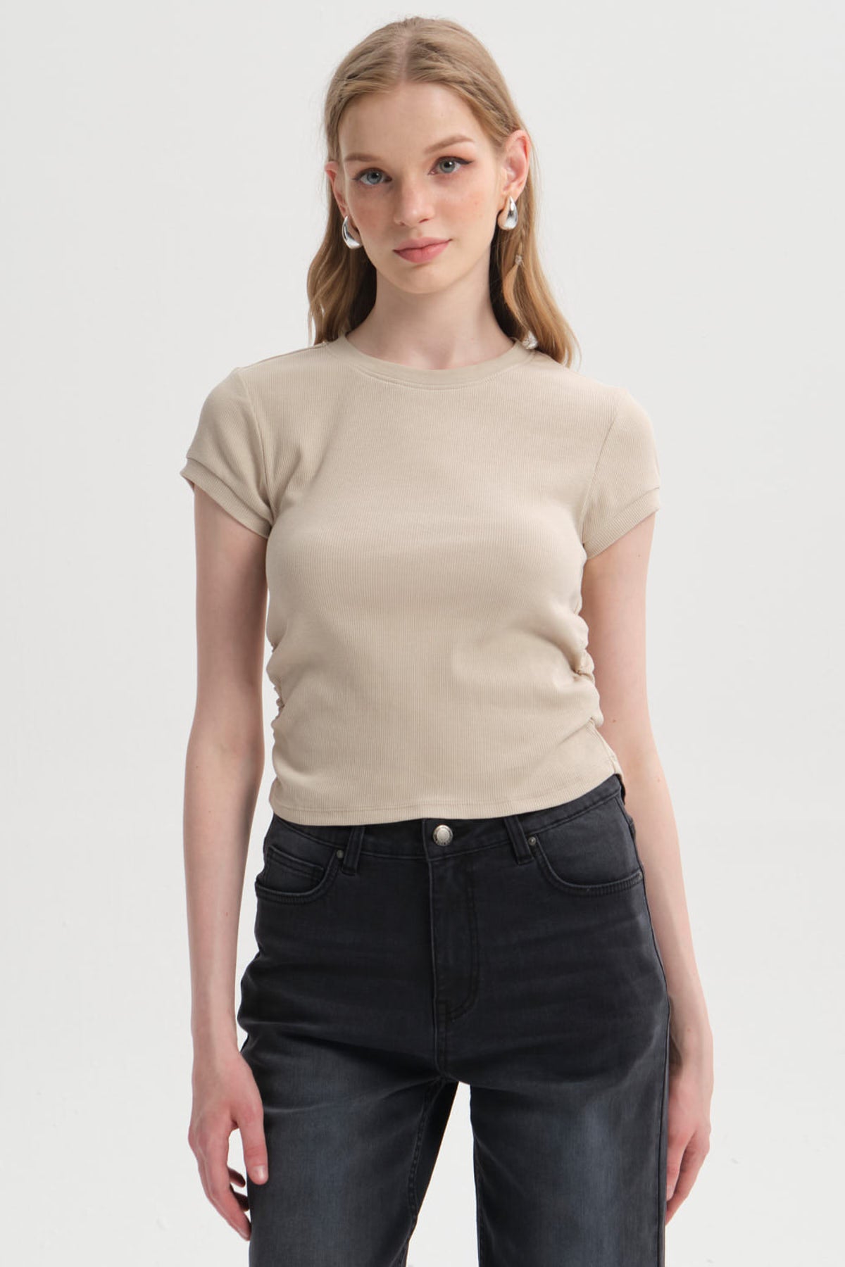 Polera Mujer Cropped Beige