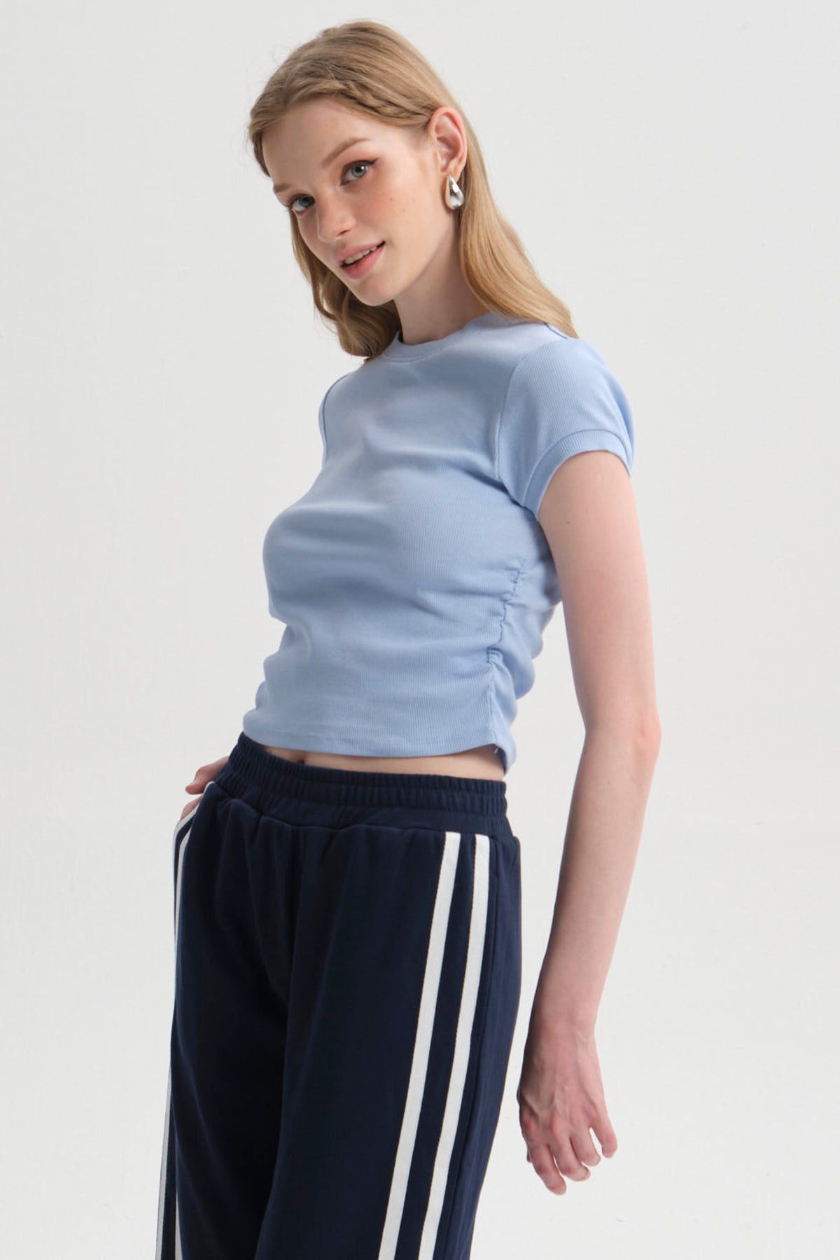 Polera Mujer Cropped Celeste