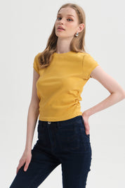 Polera Mujer Cropped Amarillo