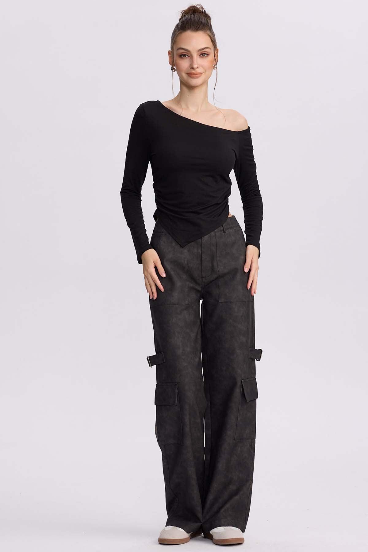 Polera Mujer Asimétrica Negro