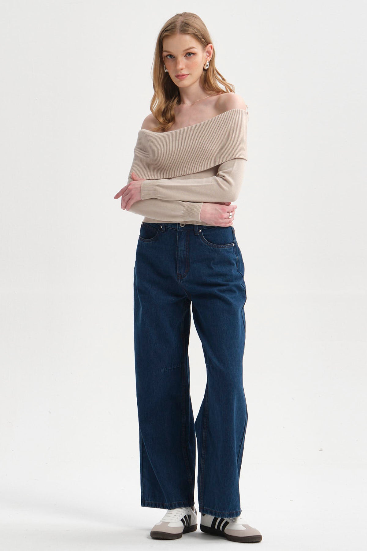Sweater Mujer Bardot Beige