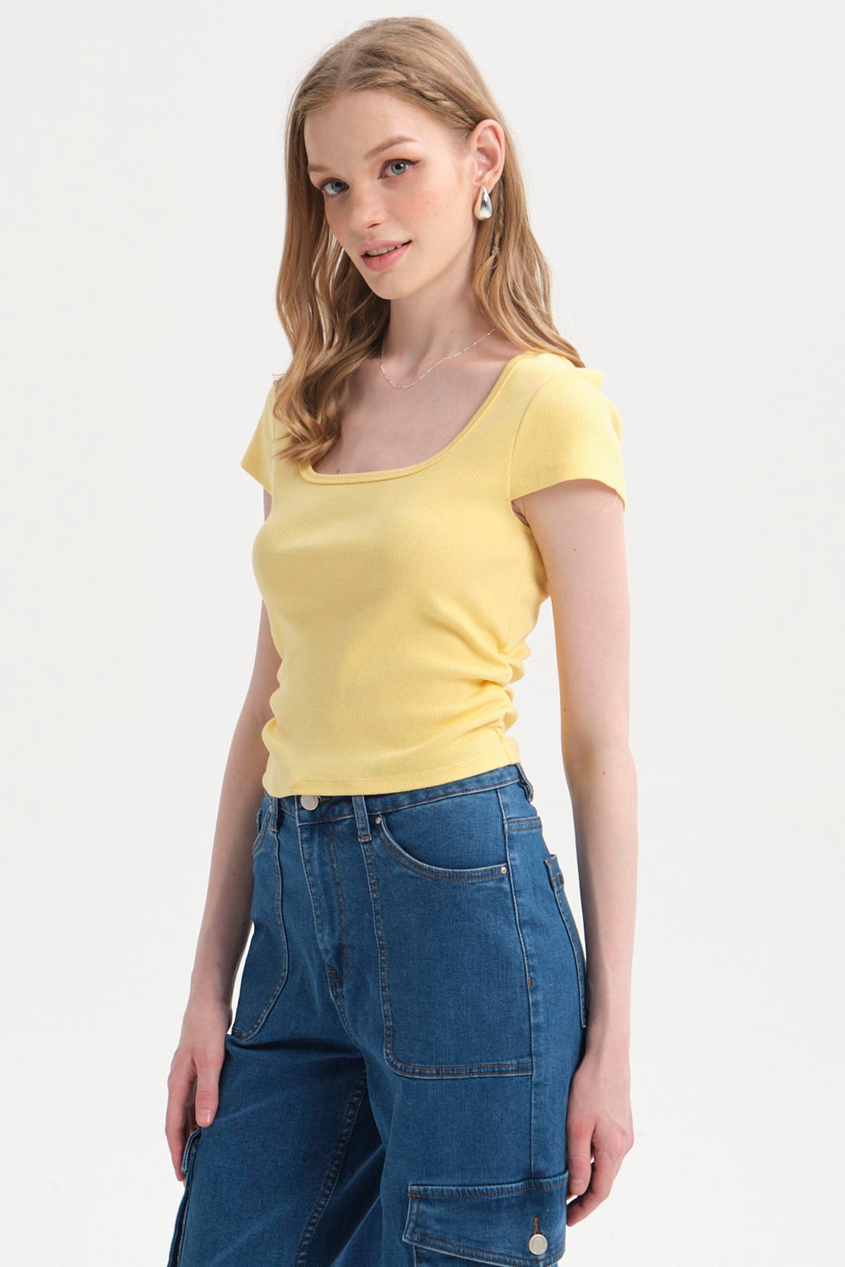 Polera Mujer Recogido Cropped Amarillo