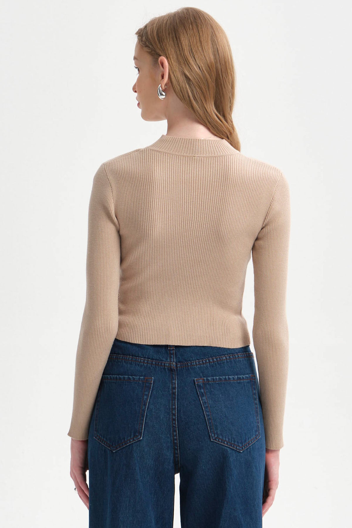 Sweater Mujer Con Aplicación Escote Beige