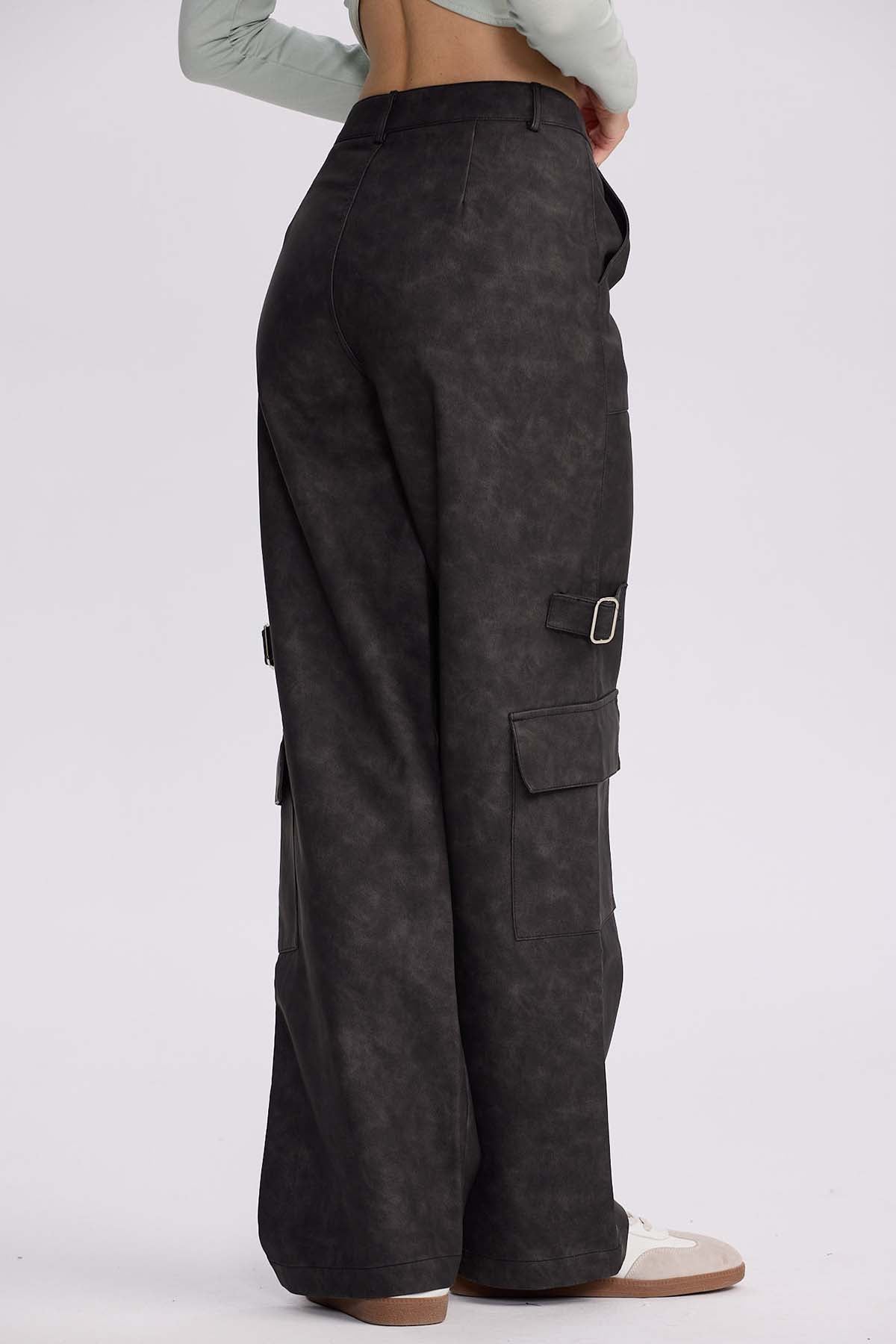 Pantalón Mujer Pu Cargo Negro