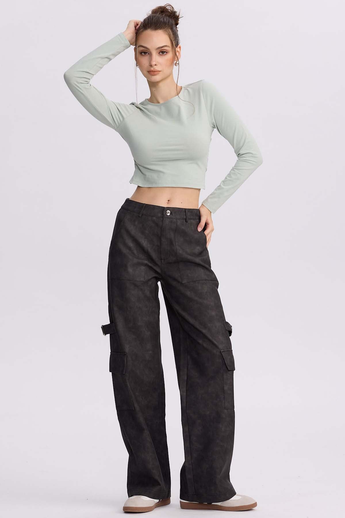 Pantalón Mujer Pu Cargo Negro