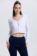 Sweater blanco de mujer con botones y tejido rib