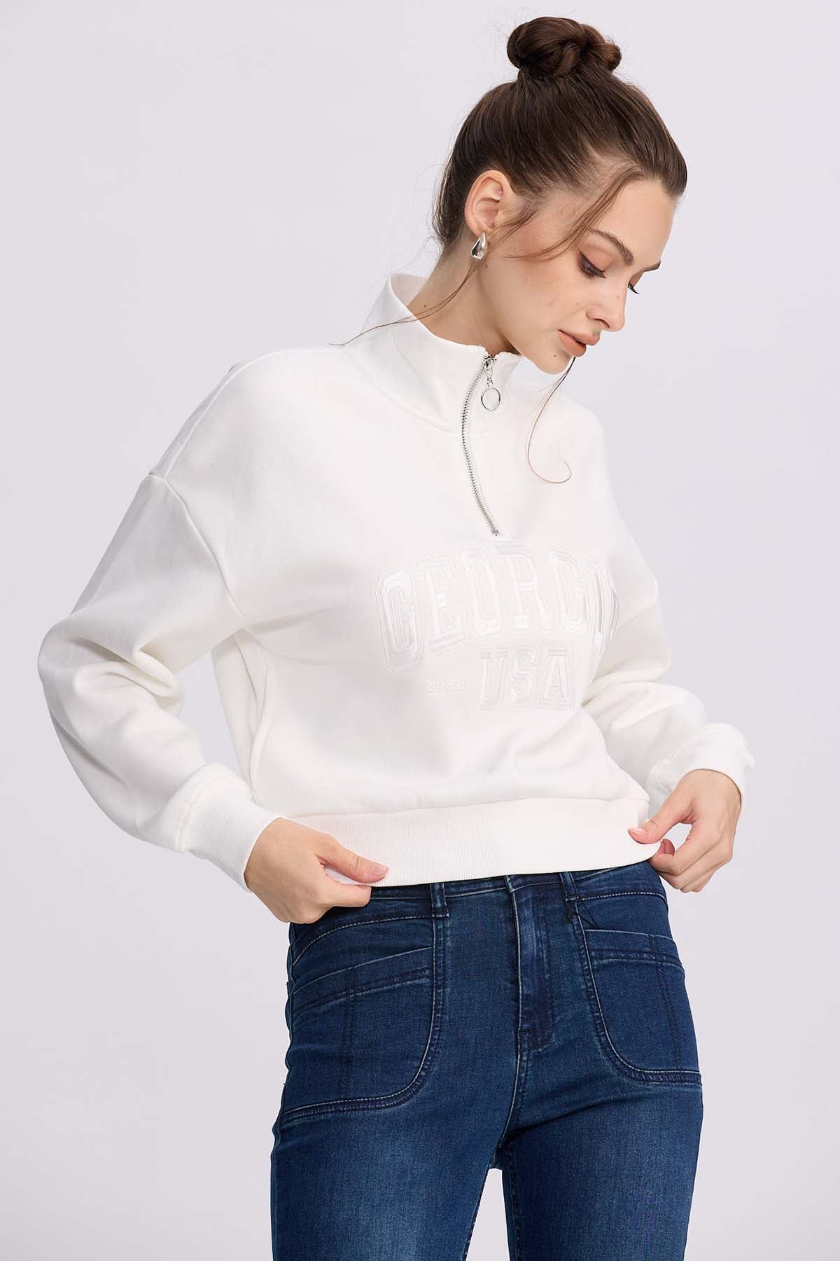 Polerón Mujer Medio Zipper Crema