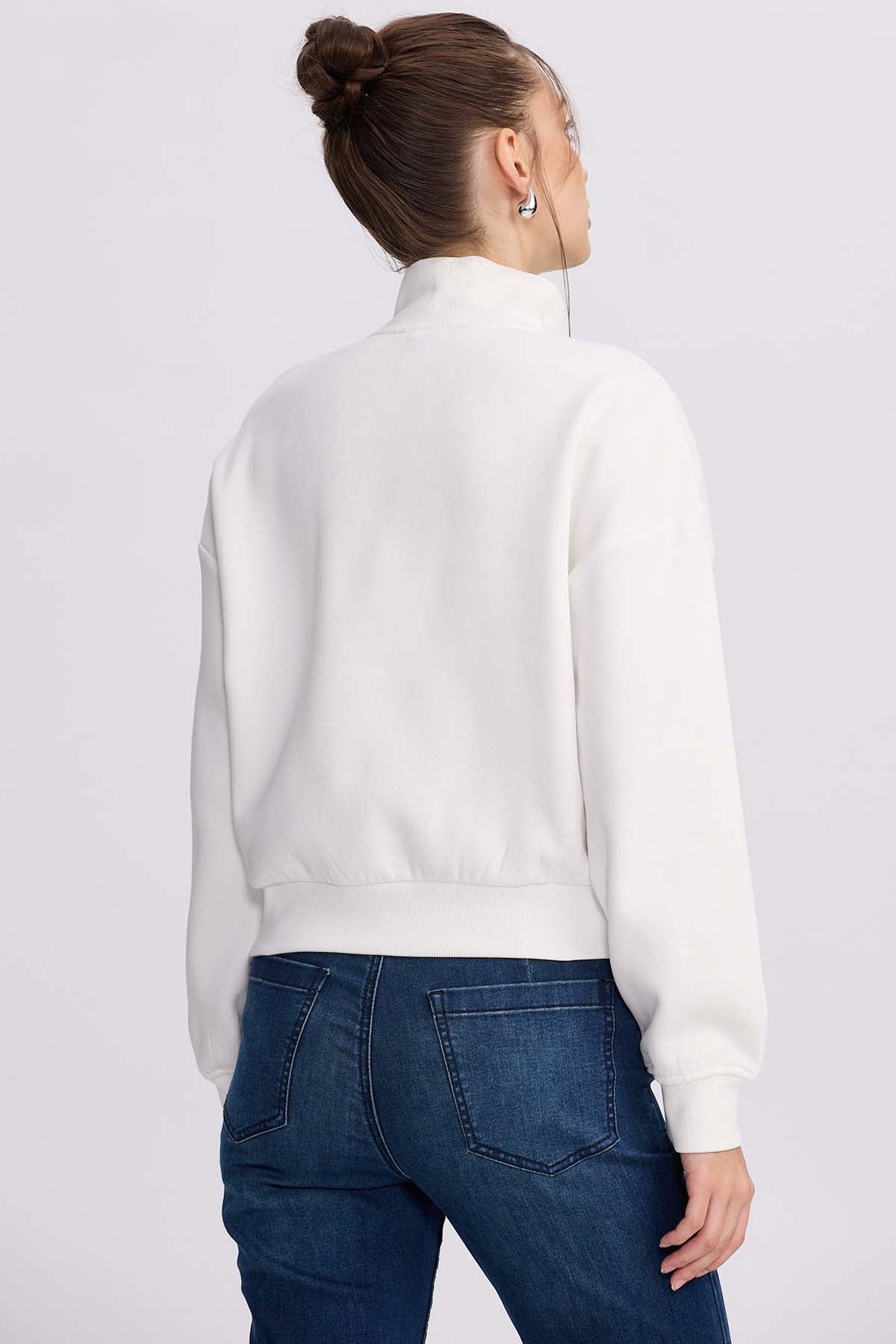 Polerón Mujer Medio Zipper Crema