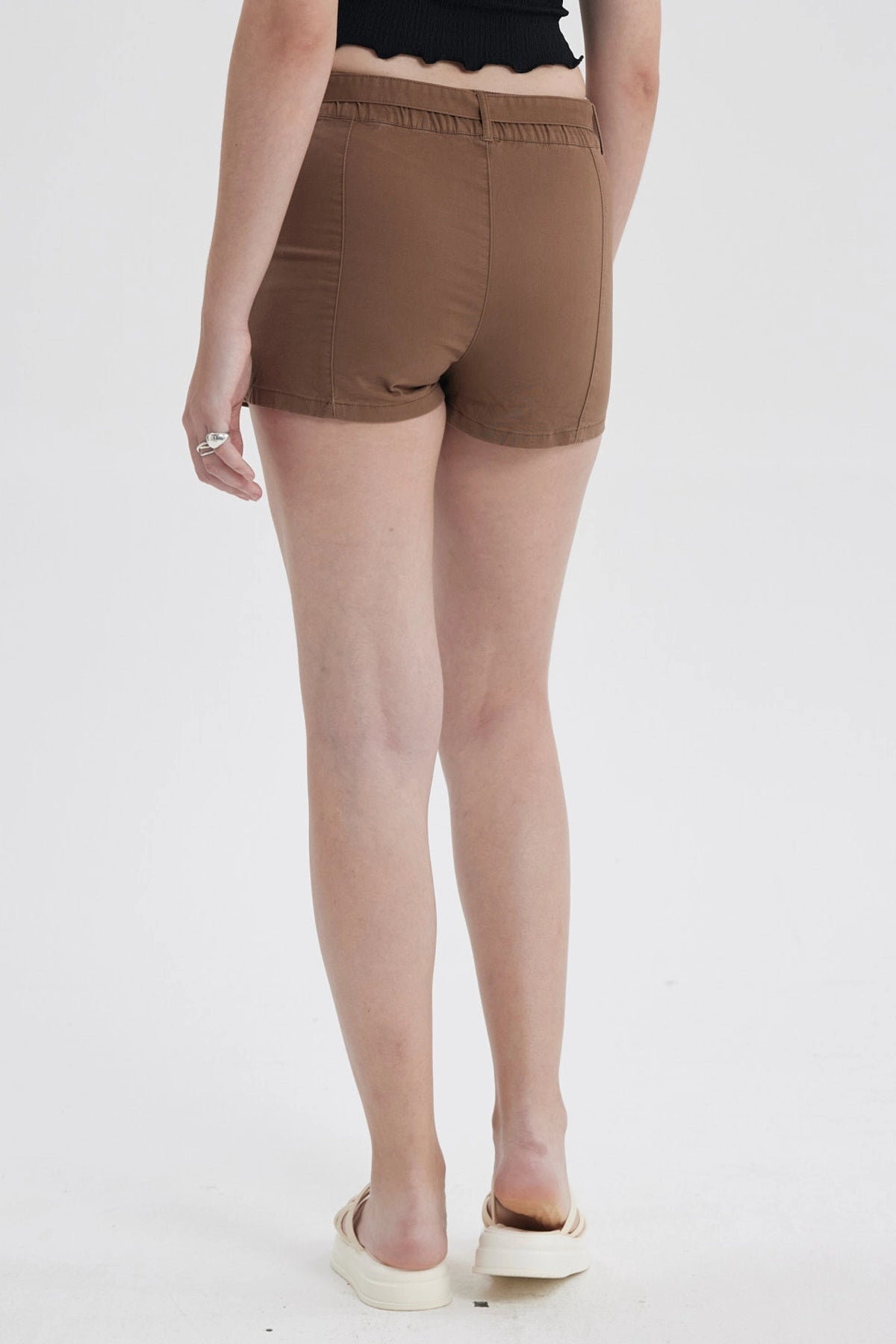 Short Mujer Short Con Cinturón Chocolate