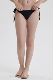 Traje de Baño Mujer Calzón Bikini Lazo Negro