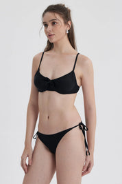 Traje de Baño Mujer Top Lazo Delantero Negro