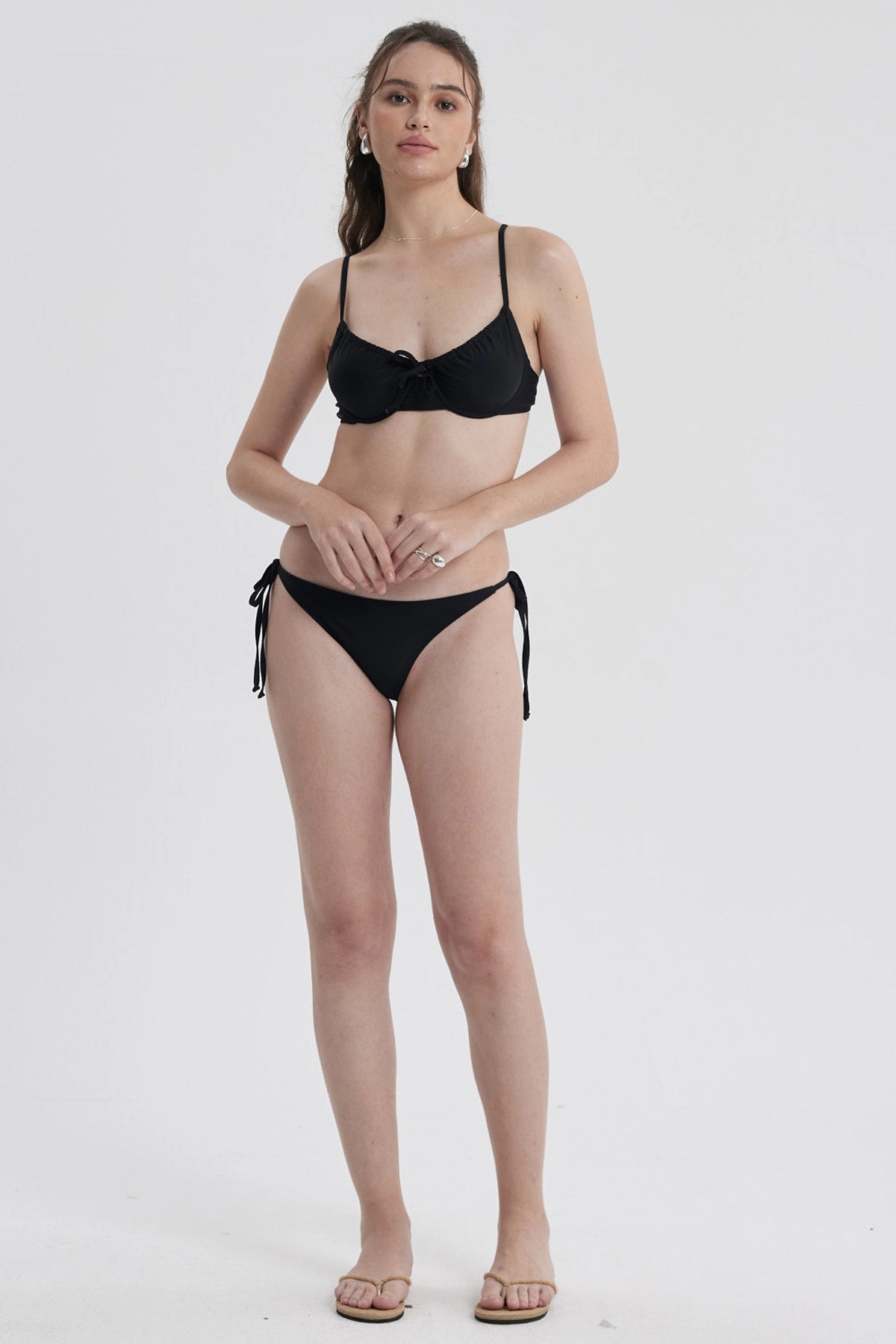 Traje de Baño Mujer Top Lazo Delantero Negro