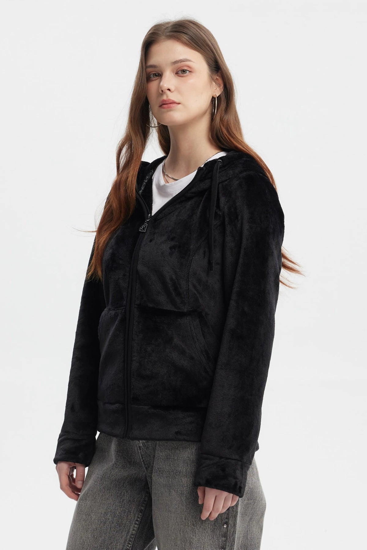 Polar mujer abierto plush negro sin estampa con capucha y cierre frontal estilo casual y relajado