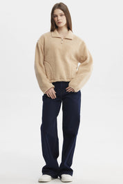 Polar mujer beige con textura corderito y medio cierre sin estampa lisa ideal para el invierno