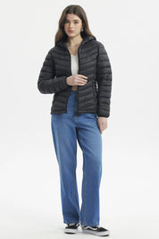 Parka Mujer Corta Plummy Cortes Negro