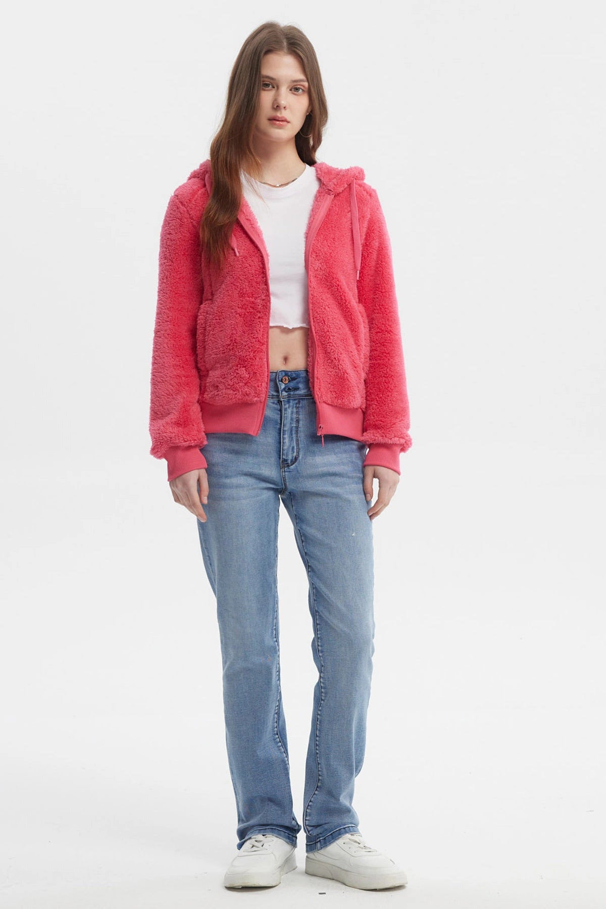 Polar mujer fucsia con capucha y cierre completo textura peluda lisa casual