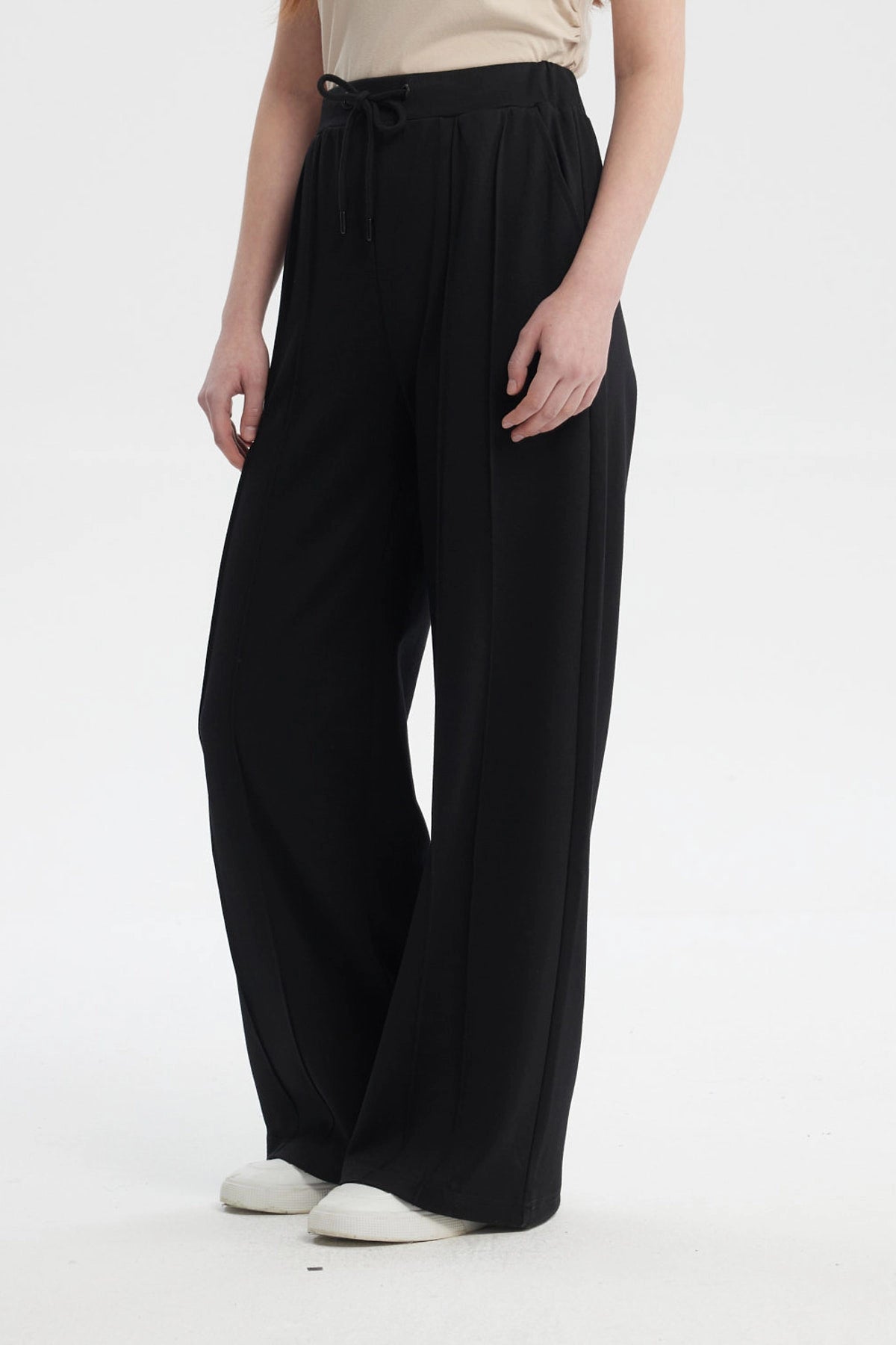 Pantalón Mujer Sastrero Pretina Cordón Negro