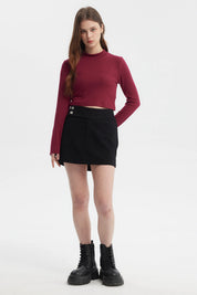 Polera mujer rojo rib de manga larga ajustada sin estampa lisa perfecta para combinar con faldas o jeans casuales