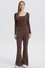 Pantalón Mujer Flare Cotelón Café Oscuro