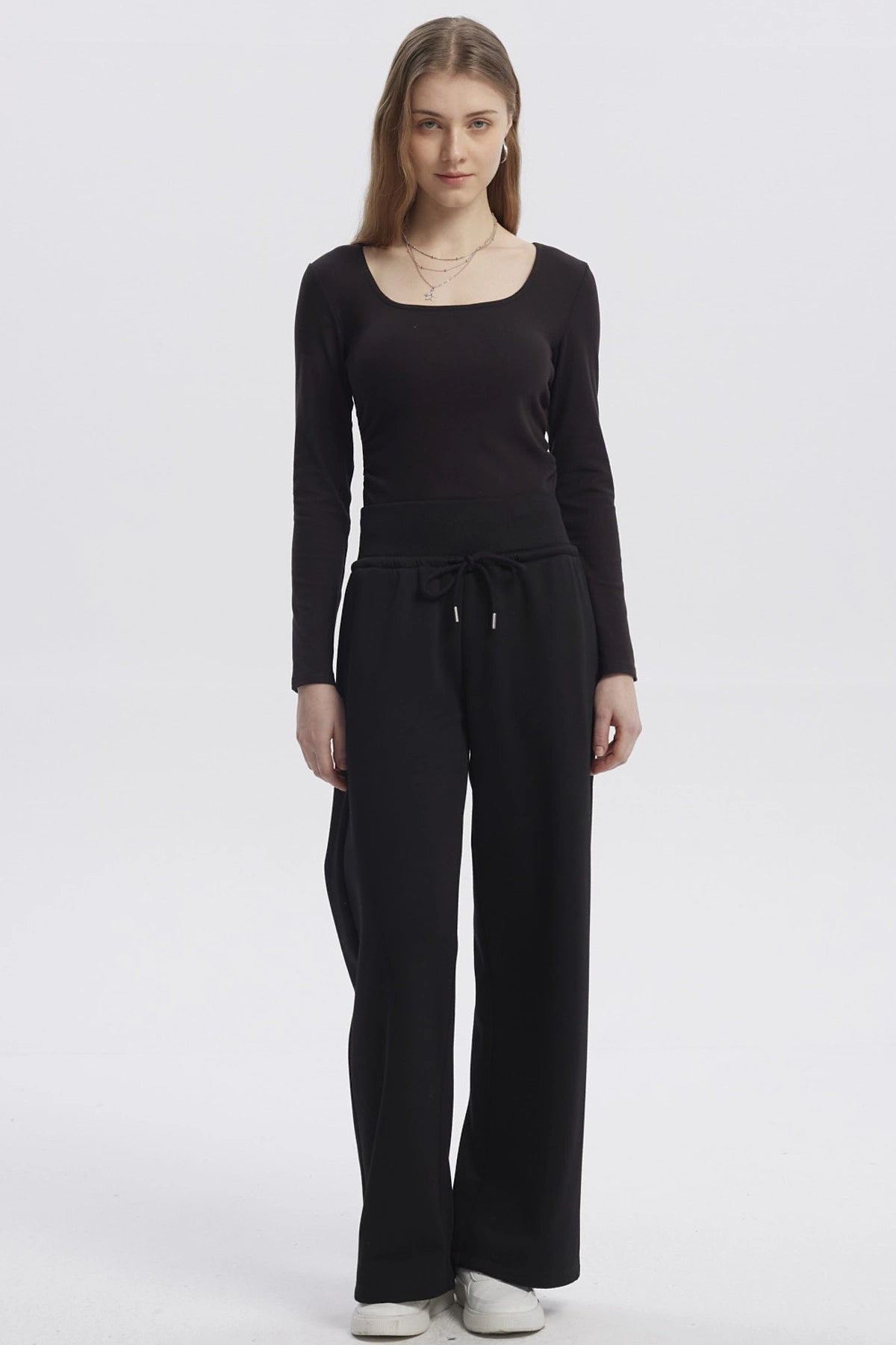 Pantalón Buzo Mujer Wide Leg Negro