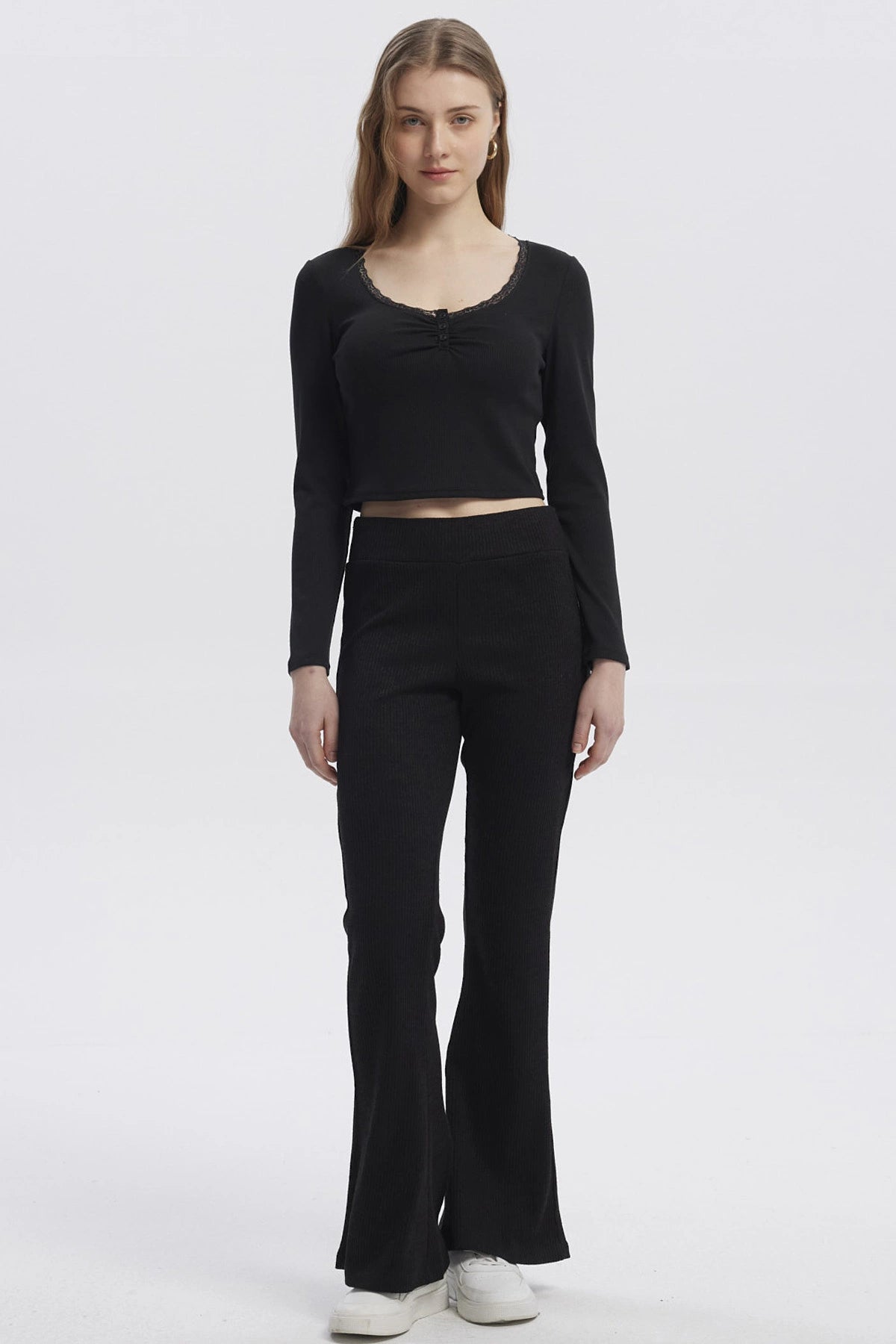 Polera Mujer Cuello V Ajustado Negro