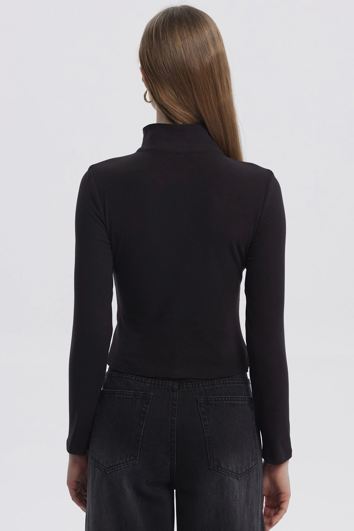 Polera Mujer Con Zipper Negro