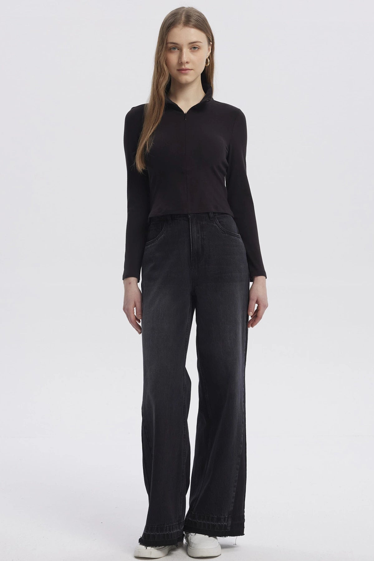 Polera Mujer Con Zipper Negro