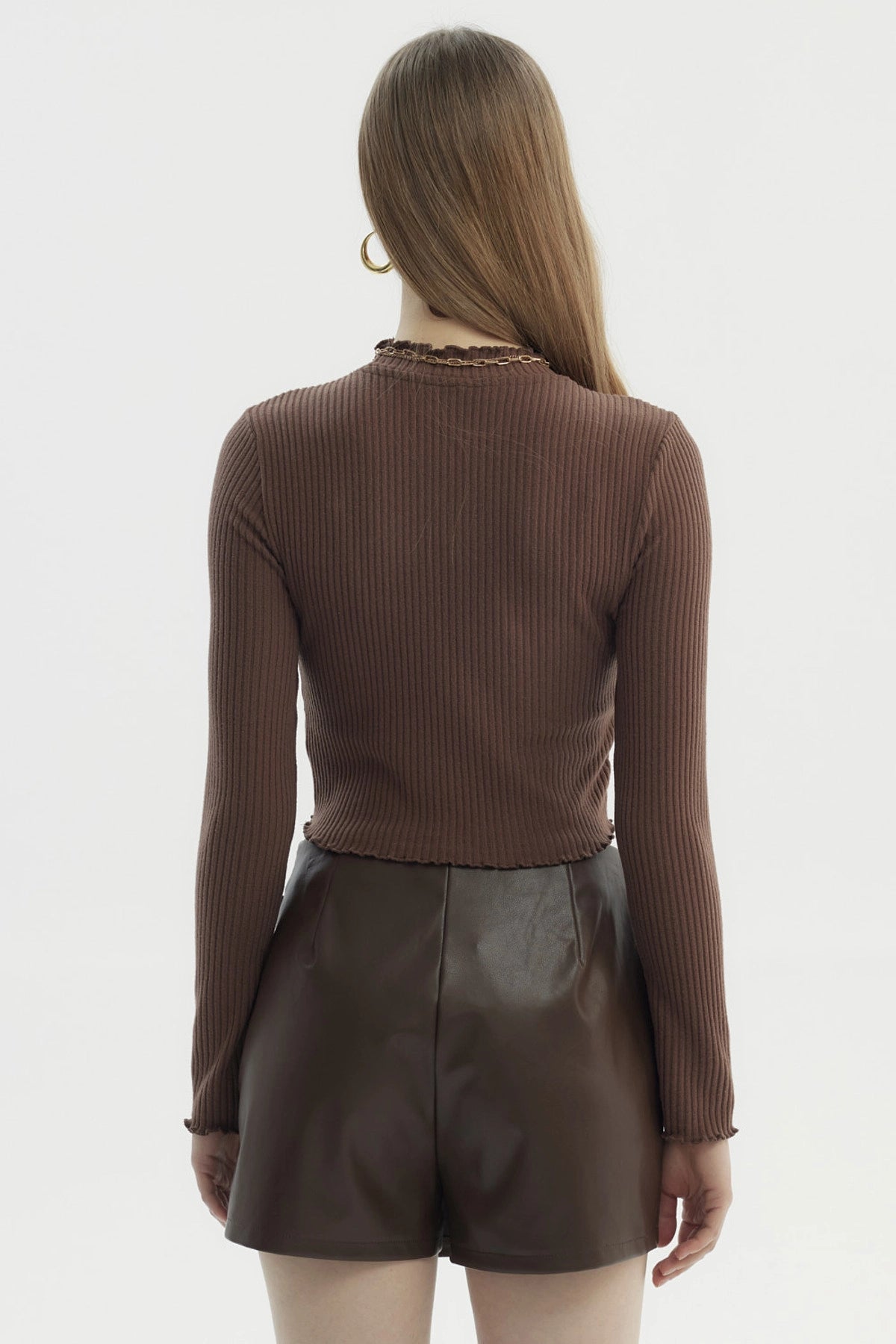 Polera Mujer Basic Ajustado Café Oscuro