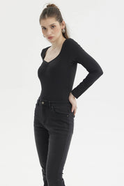 Polera Mujer Escote Recogido Negro