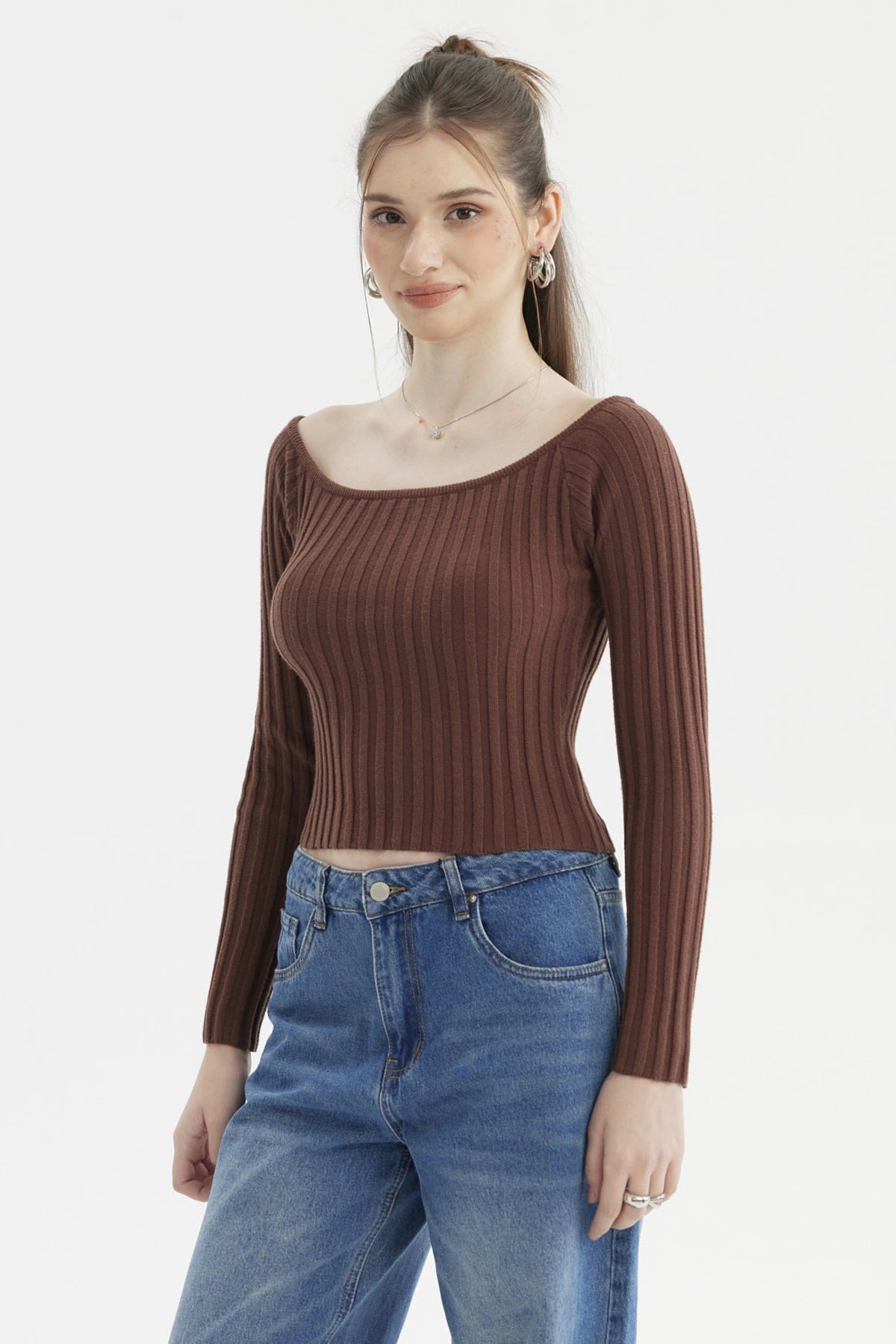 Sweater Mujer Bardot Crop Café Oscuro