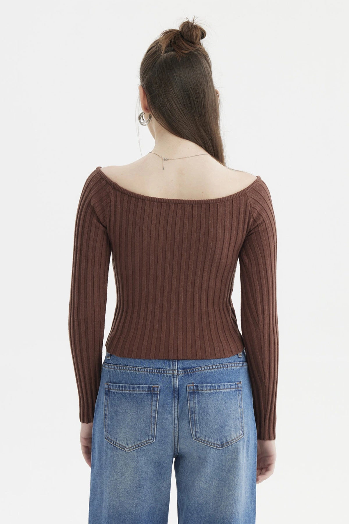 Sweater Mujer Bardot Crop Café Oscuro
