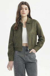Chaqueta bomber de gamuza verde militar lisa con cierre frontal y puños elásticos estilo casual moderna