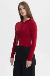 Sweater rojo de mujer con capucha y cierre delantero estilo juvenil sin estampa visible
