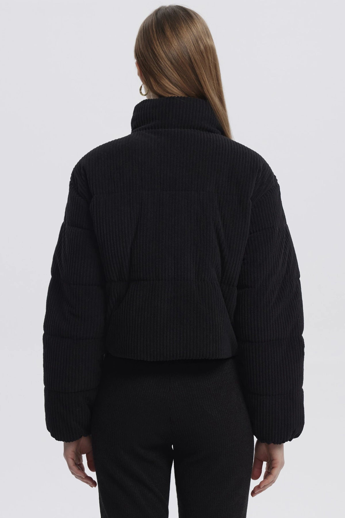 Parka Mujer Calce Largo Negro