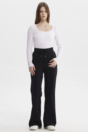 Pantalón Buzo Mujer Flare Corte Frontal Negro