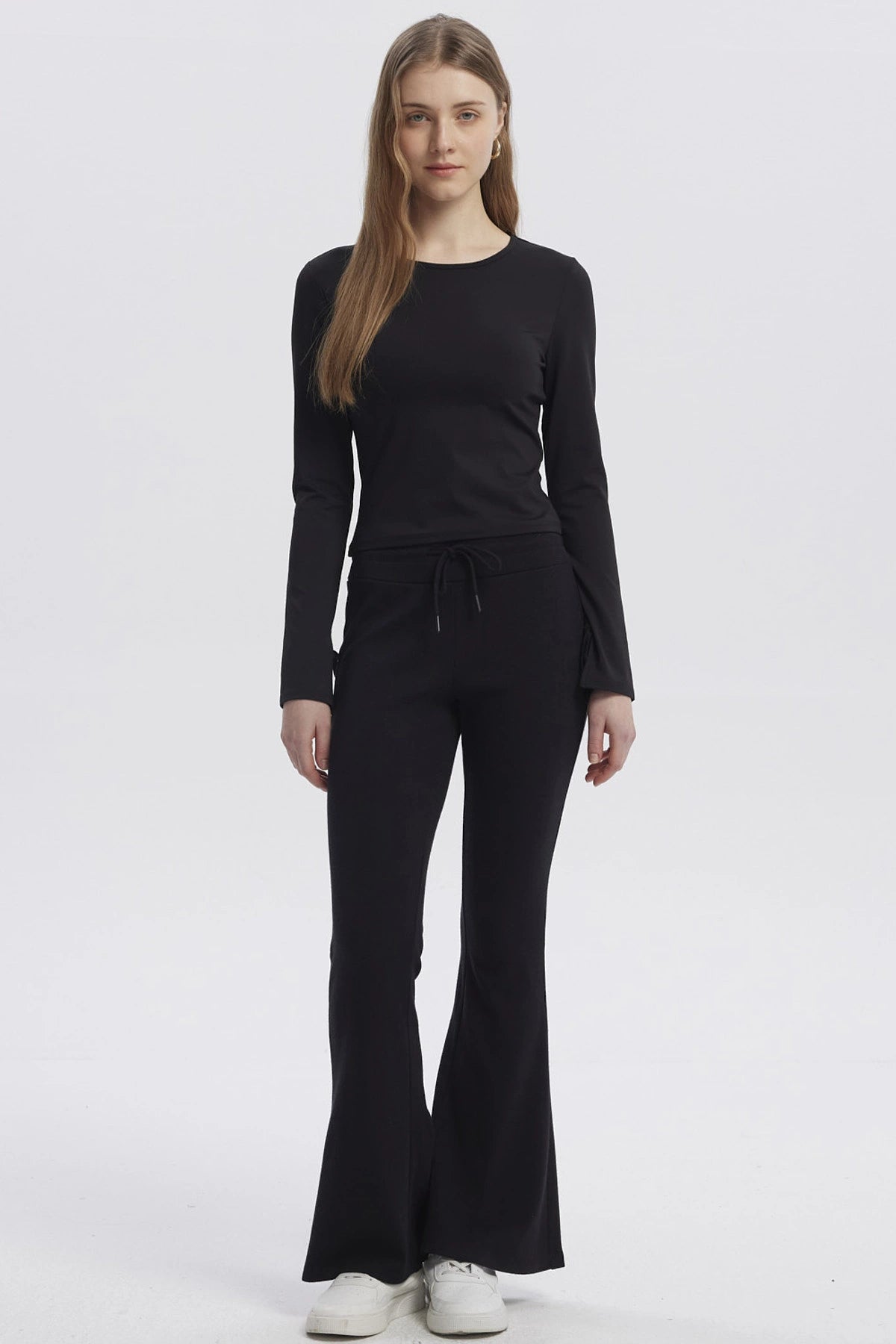 Polera Mujer Lazo Puño Negro