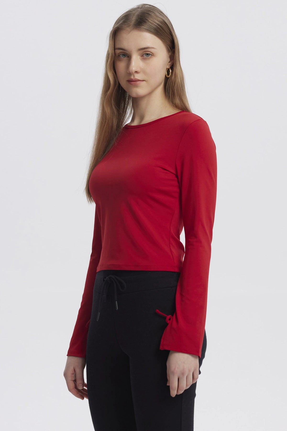 Polera Mujer Lazo Puño Rojo