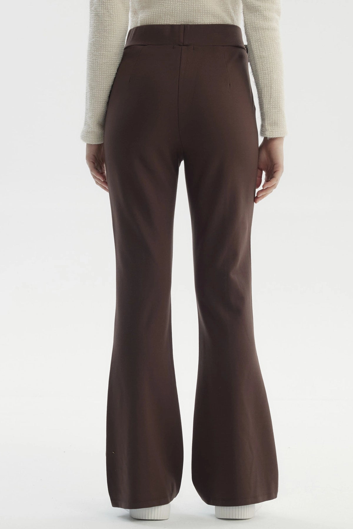 Pantalón Mujer Aplicación Hebilla Chocolate