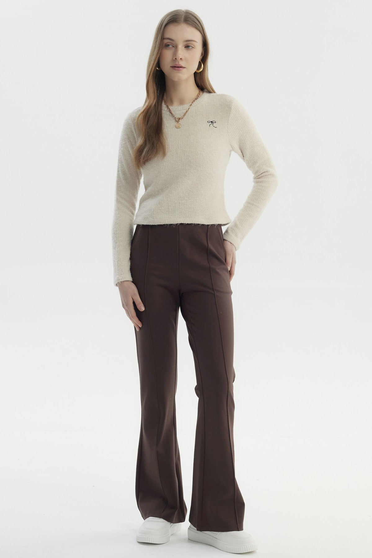 Polera Mujer Con Textura Afelpada Beige Claro
