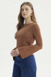Polera Mujer Flare Recogidos Camel Oscuro