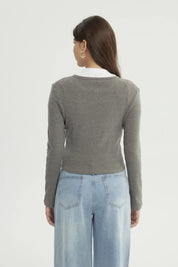 Sweater Mujer Slim Gris Oscuro