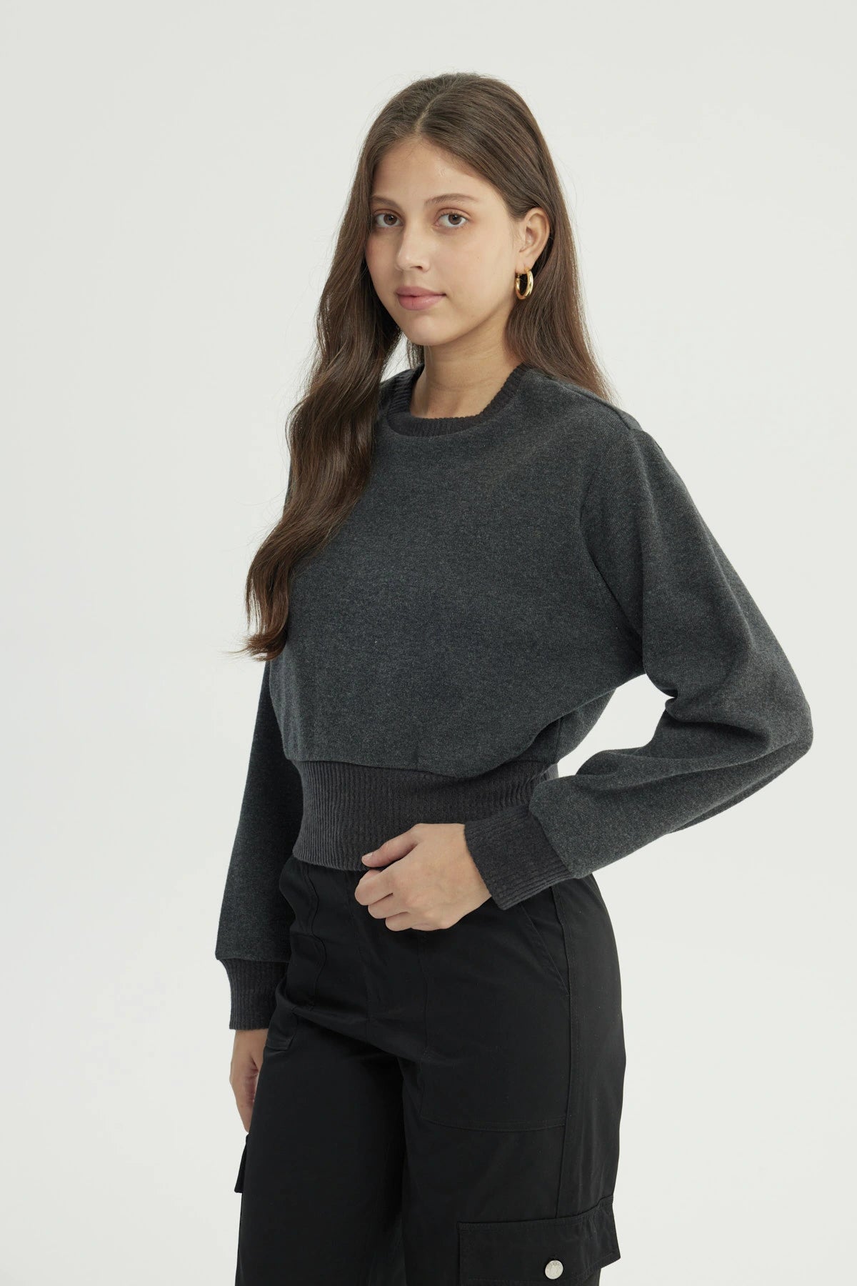 Sweater Mujer Regular Gris Oscuro