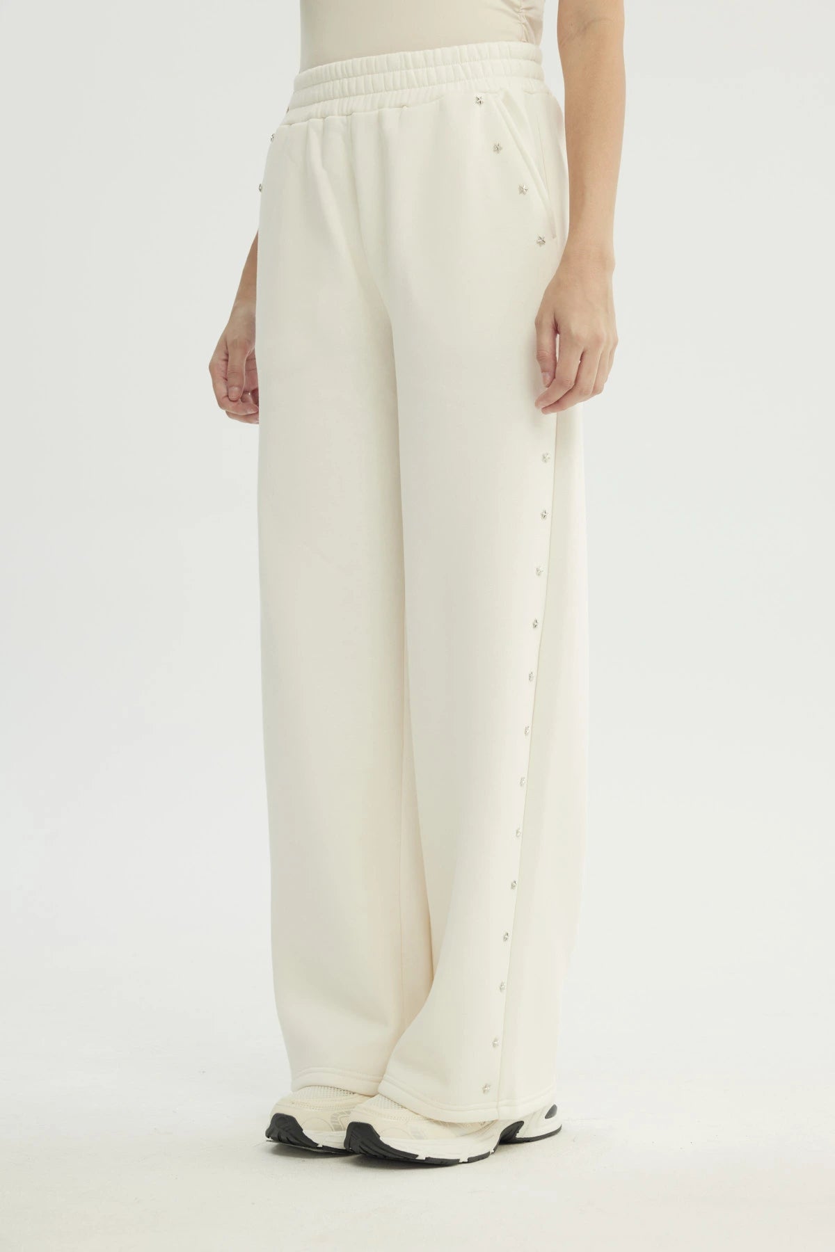 Pantalón Buzo Mujer Wide Leg Crema