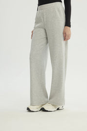 Pantalón Buzo Mujer Calce Recto Gris Melange