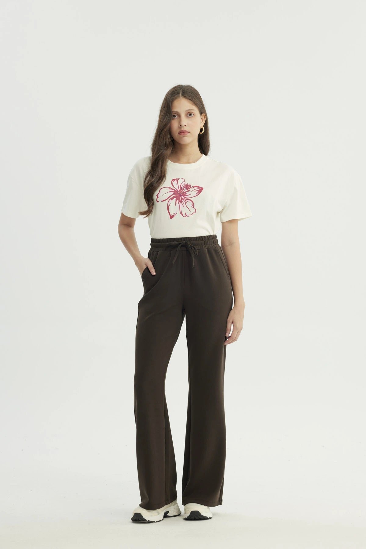 Pantalón Buzo Mujer Leve Flare Chocolate