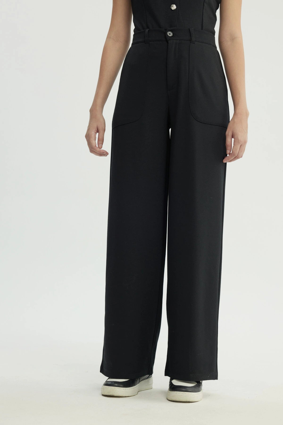 Pantalón Mujer Calce Recto Negro