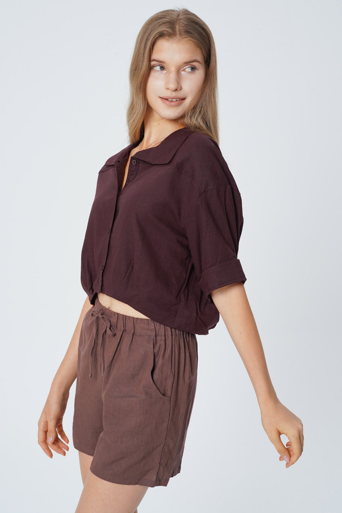 Blusa Loose Cuello Camisero Mujer Café Oscuro