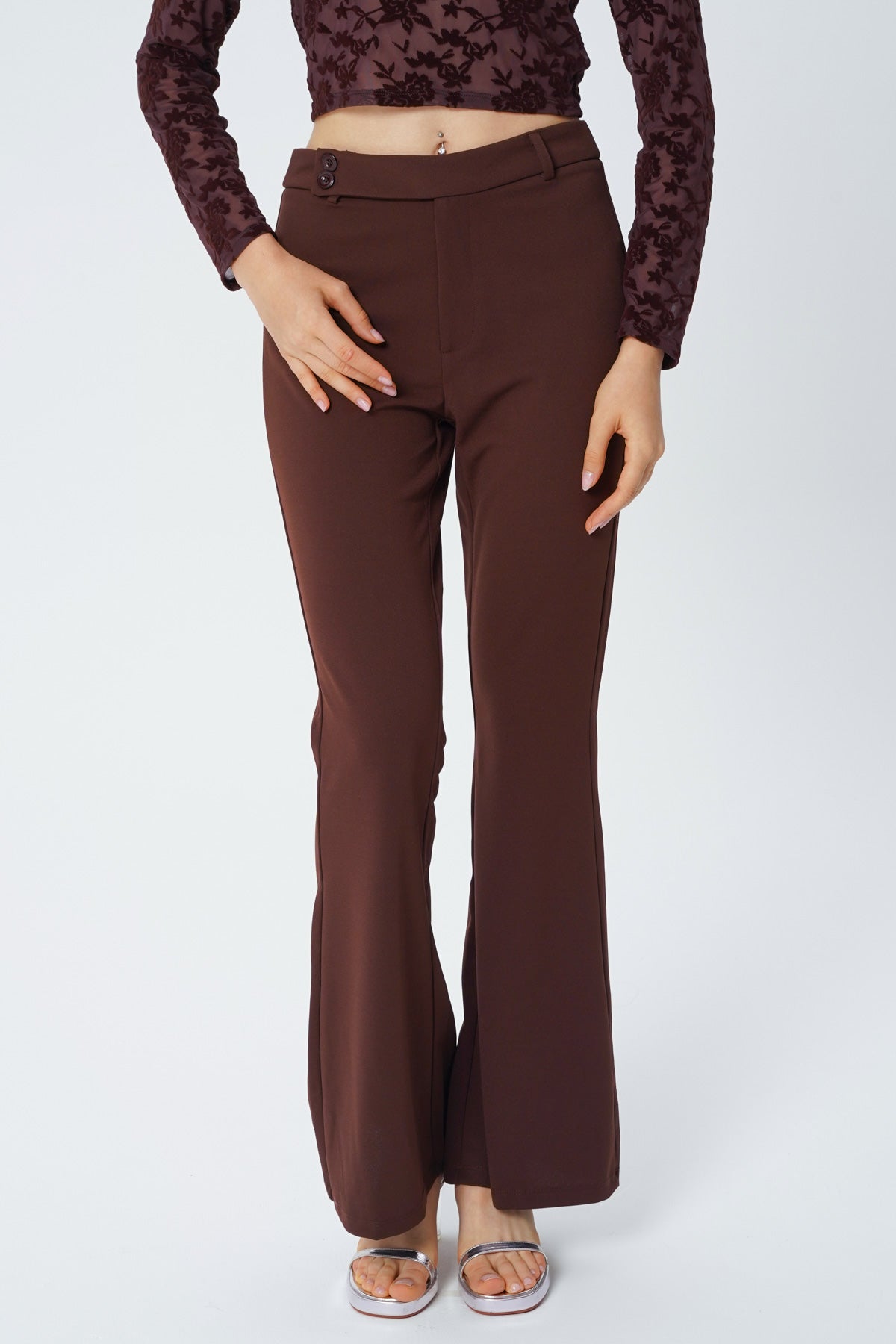 Pantalón Leve Flare Mujer Café