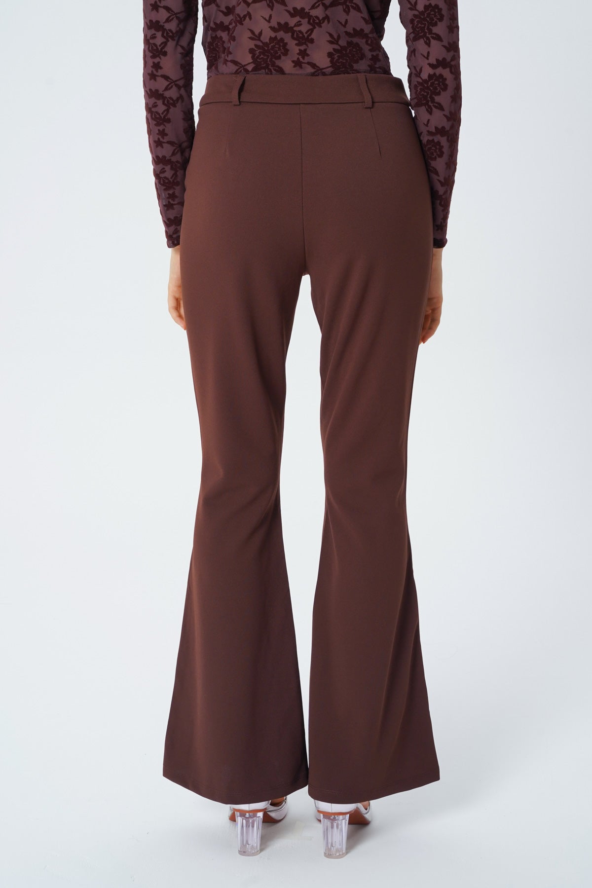 Pantalón Leve Flare Mujer Café